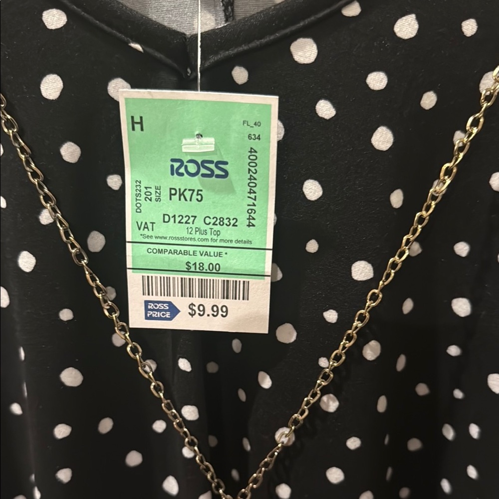 2X First Love Blue SleevelessTank Top with Gold Accent Necklace - Picture 4 of 6